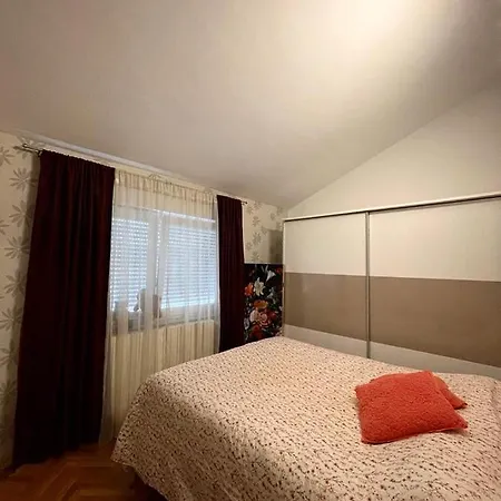 Papa's Place شقة *