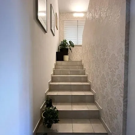 Apartament Papa's Place Cernik (Primorje-Gorski Kotar)