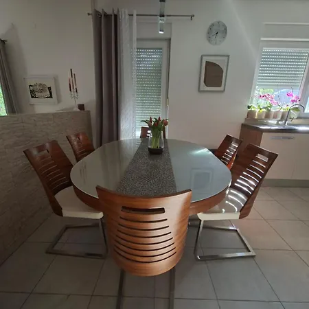 Appartement Papa's Place Cernik (Primorje-Gorski Kotar)